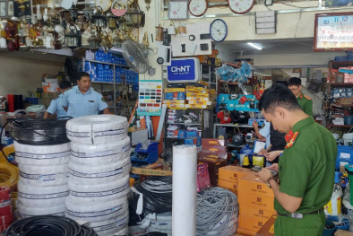 Nam Định thu giữ 350 sản phẩm vật tư kim khí không rõ nguồn gốc tại một cơ sở kinh doanh